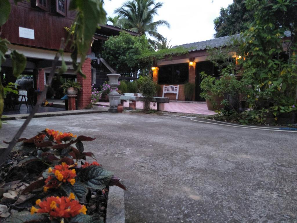 Oui Kaew Homestay Phayao Eksteriør billede